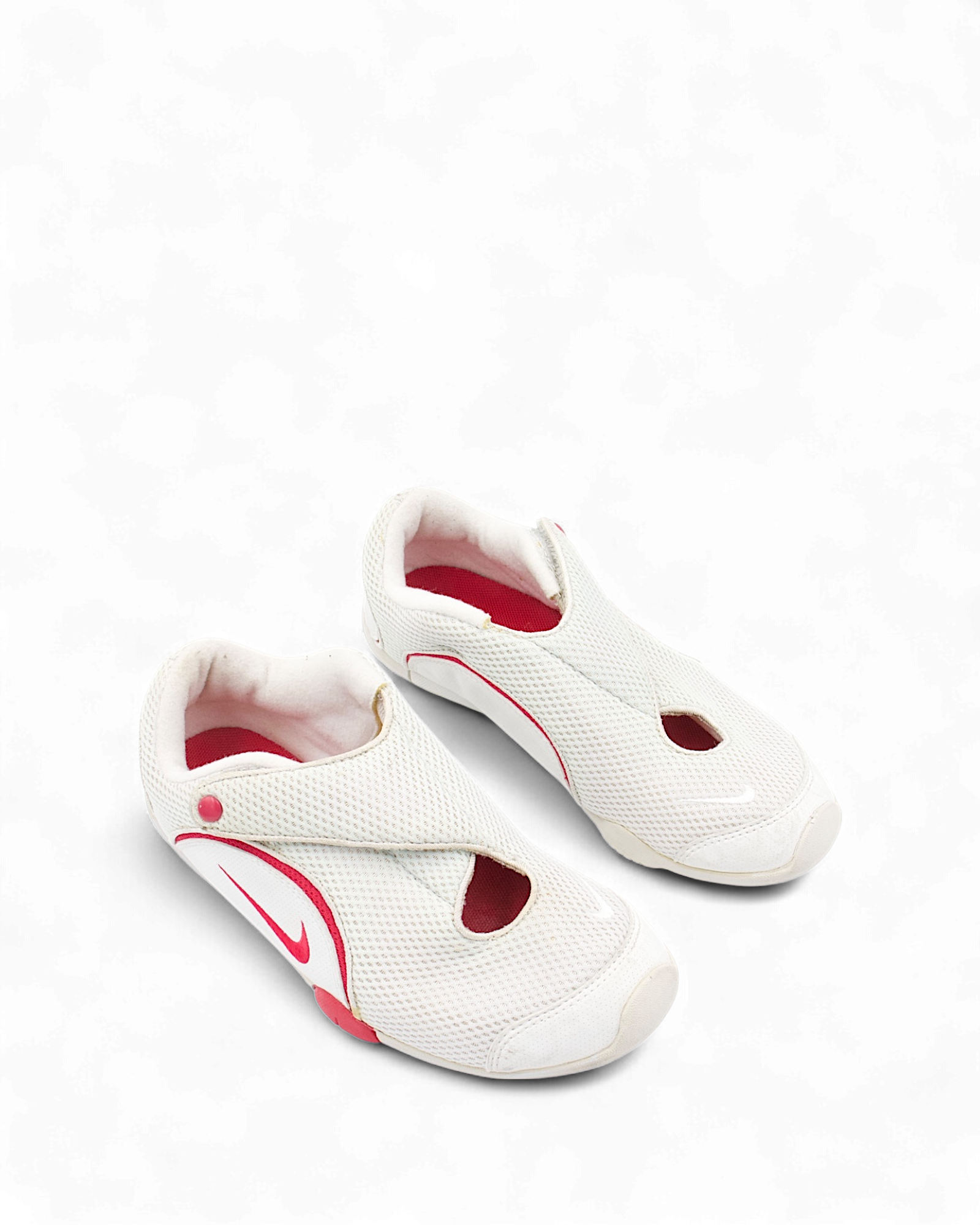 Nike velcro sneakers