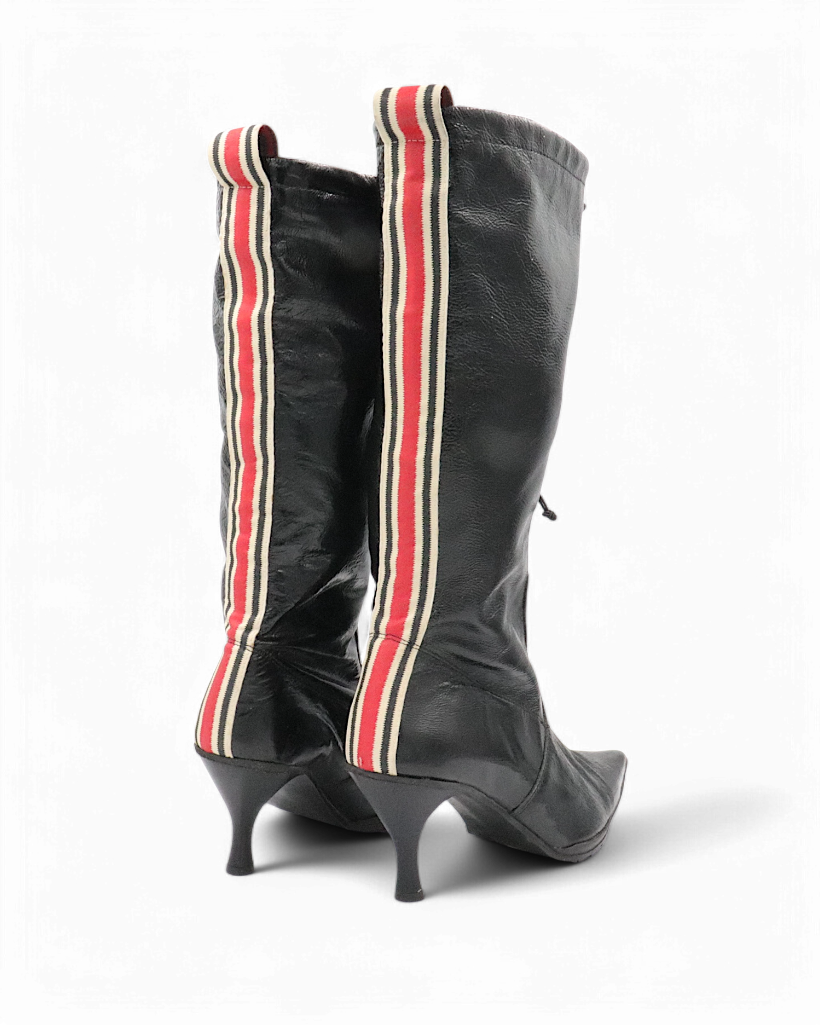 Pointy stilleto boots